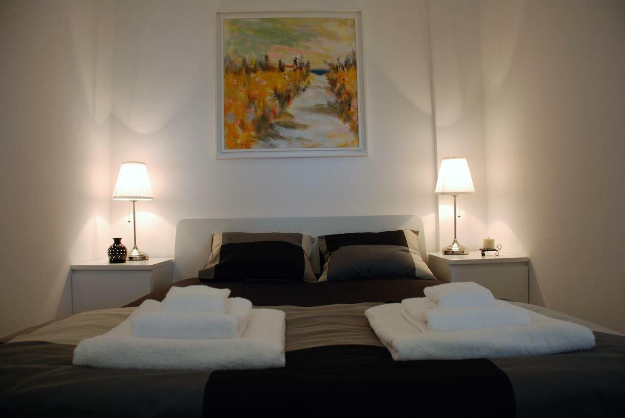 Luigi Apartments Ragusa Esterno foto